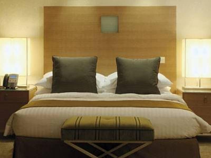 Mövenpick Hotel West Bay Doha Zimmer foto